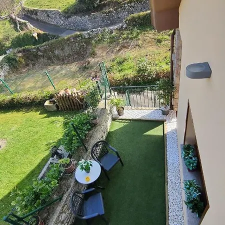 빌라 Vv Valparon Porrua De Llanes Porrúa