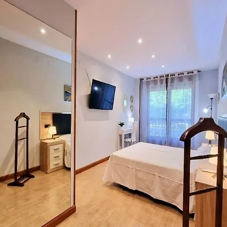 Llanes Valparon 6pax * Porrúa